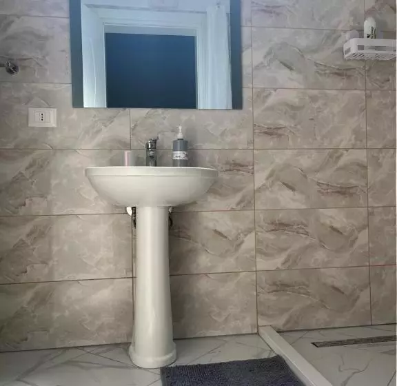 Xhefri S Apartments