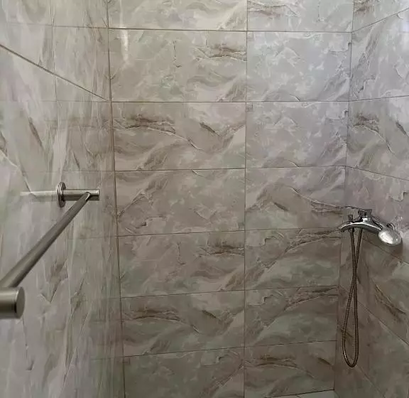Xhefri S Apartments
