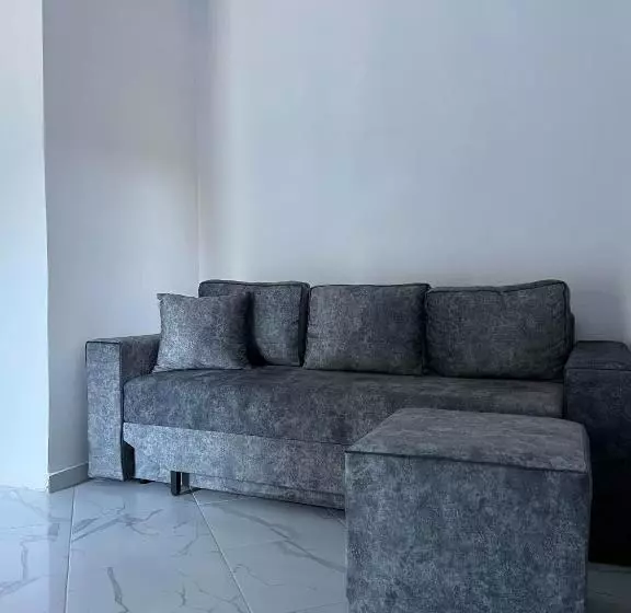Xhefri S Apartments