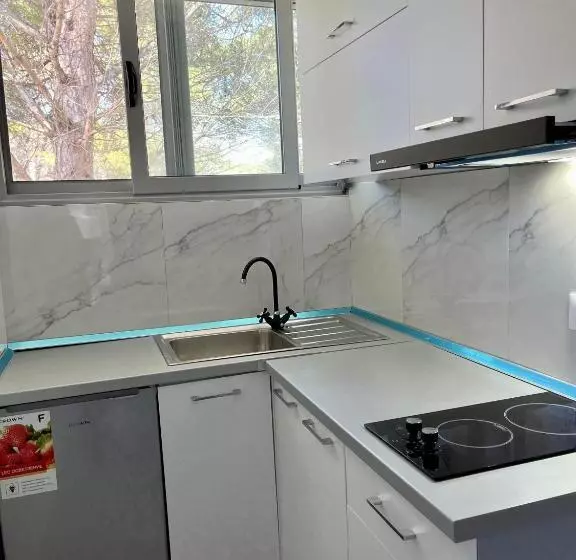 Xhefri S Apartments