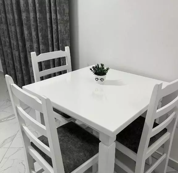 Xhefri S Apartments