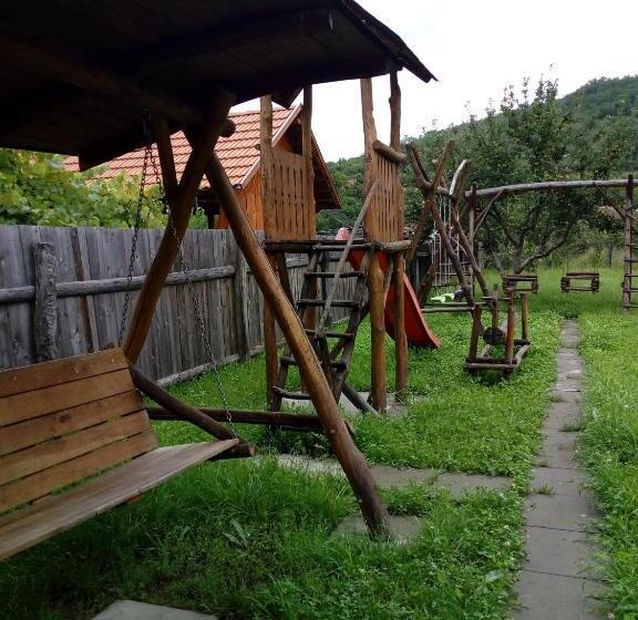 Bed and Breakfast Ibolya Imola