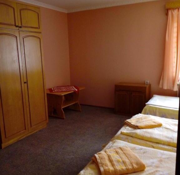 Bed and Breakfast Ibolya Imola