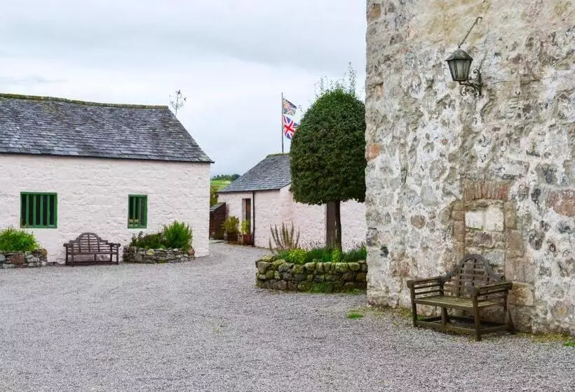 Aamiaismajoitus (B&B) The Lady Maxwell Room At Buittle Castle