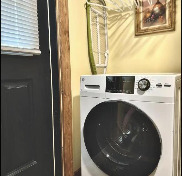 Dreamy Couples Cabin In The Shenandoah Forrest