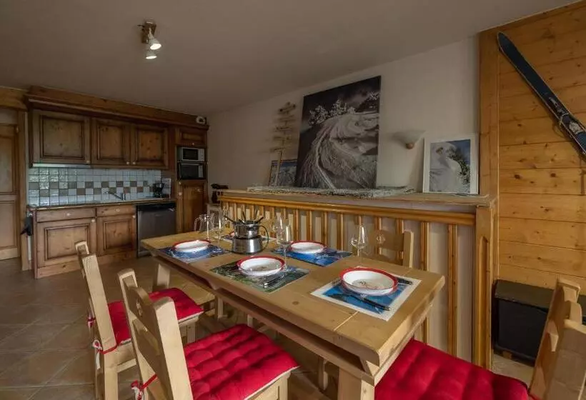 Morillon 1100 Skis Aux Pieds