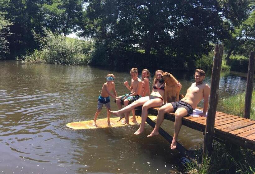 膳宿费 A Boat House