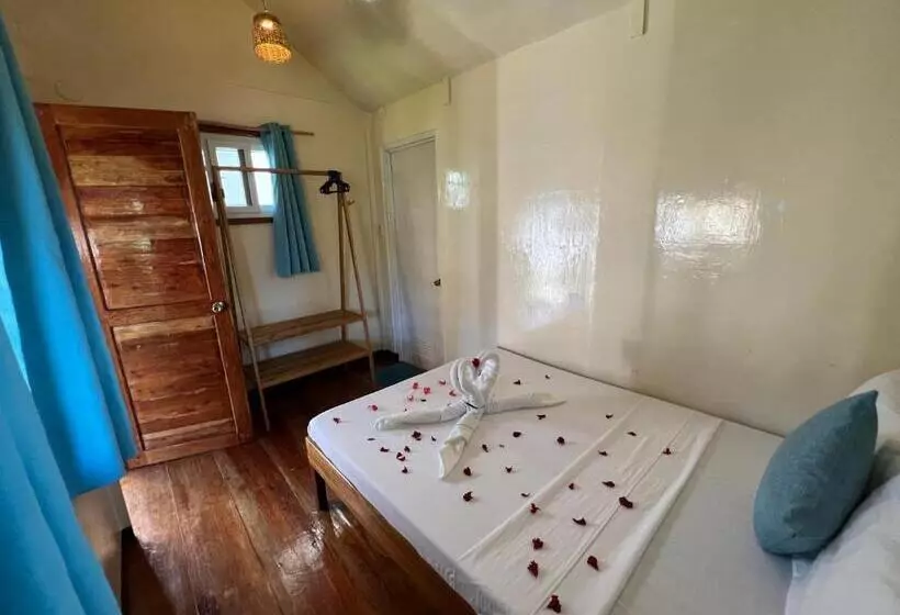 پانسیون Lunazul Guesthouse