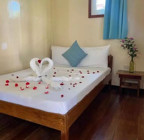 پانسیون Lunazul Guesthouse