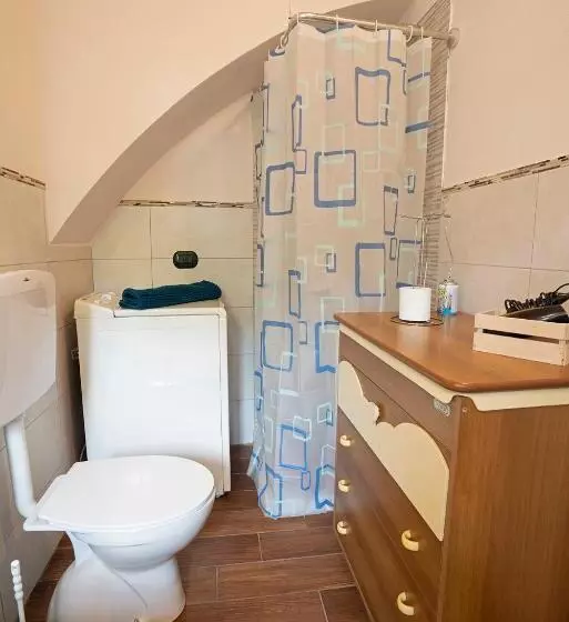 Suma Si Casa Cesare   2000 Mq Di Giardino A Vostra Disposizione