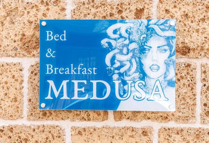 B&b Medusa