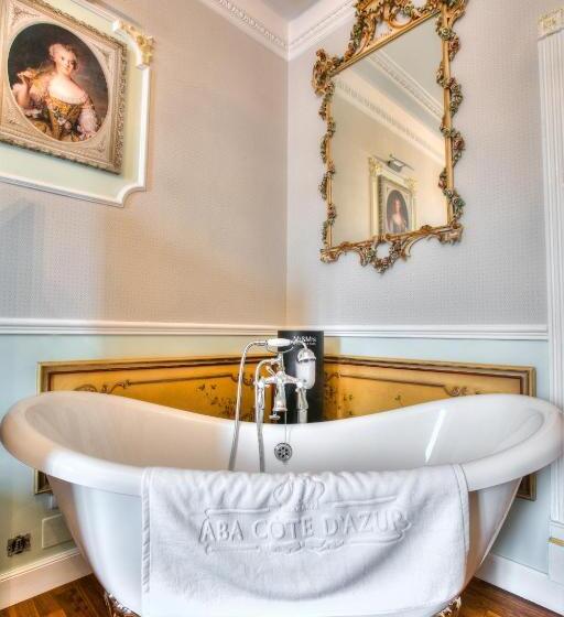 تختخواب و صبحانه Aba Luxury B E B Nice