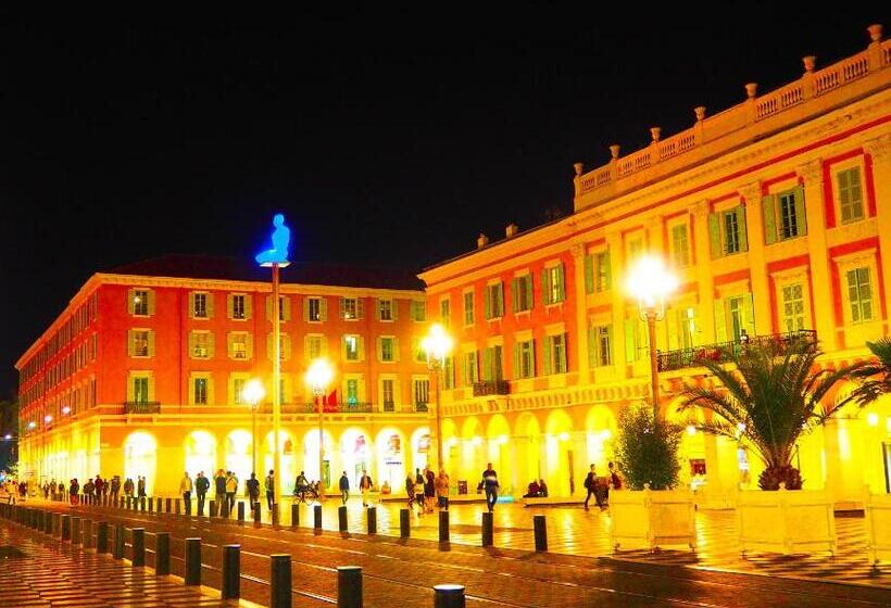 تختخواب و صبحانه Aba Luxury B E B Nice