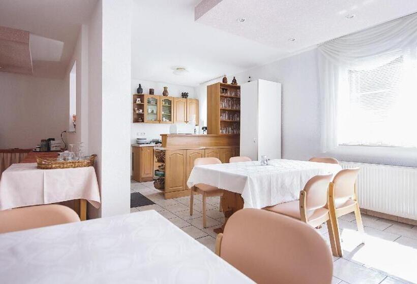 مبيت وإفطار Prenočišče šinkec Nada