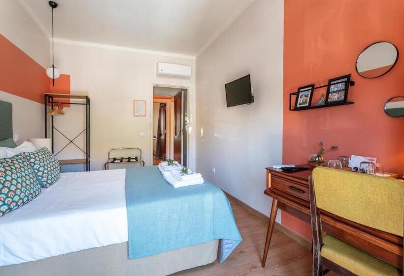 پانسیون Downtown Alegria