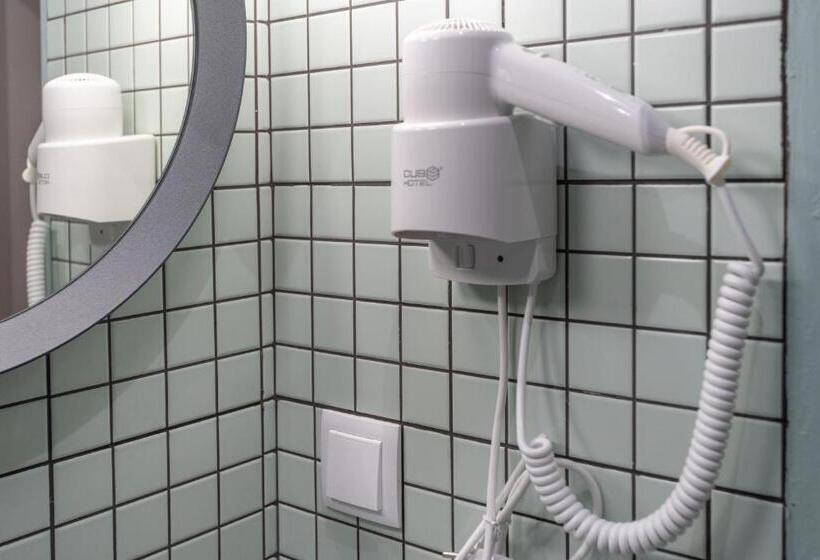 پانسیون Downtown Alegria