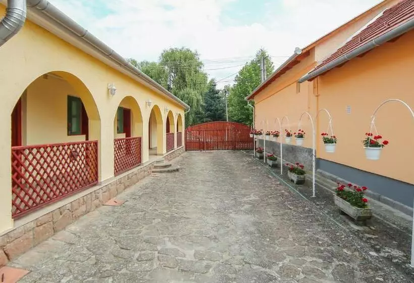 Majatalo Fűzfa Vendégház