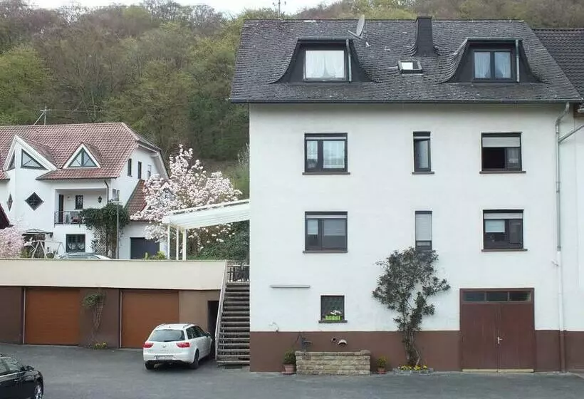 Majatalo Gästehaus Neises