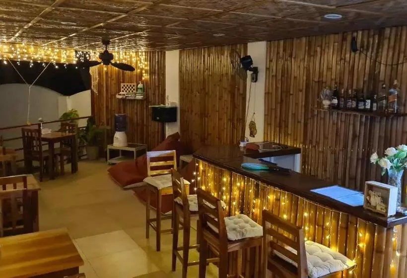 ペンション Roos Guesthouse