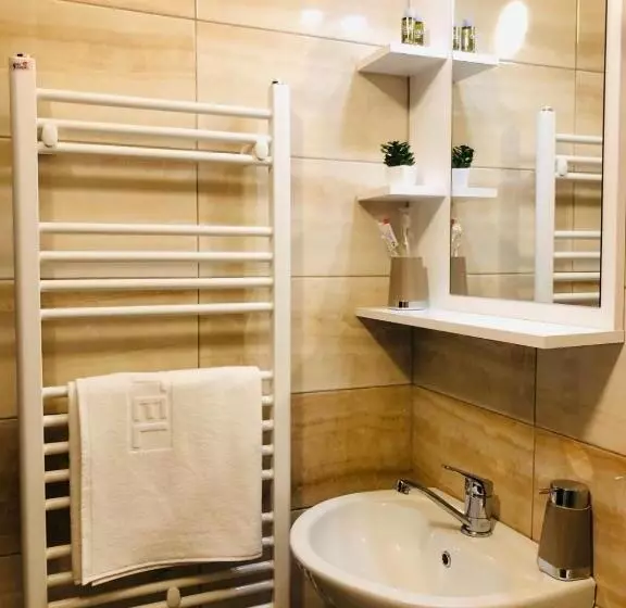 Urban Corner   Deluxe Apartments