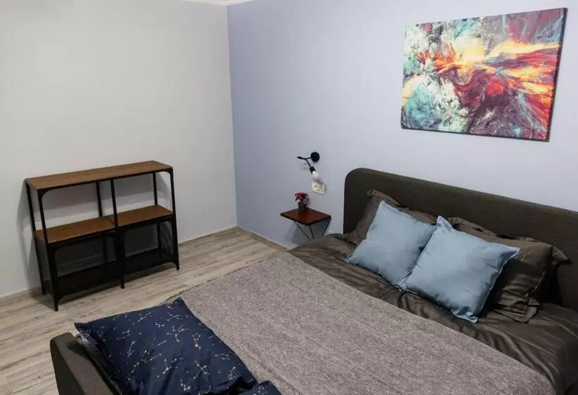 Vila Blanc Valiug Crivaia