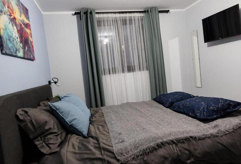 Vila Blanc Valiug Crivaia