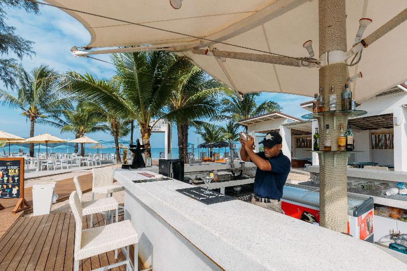 호텔 Arinara Beach Resort Phuket Sha Extra Plus