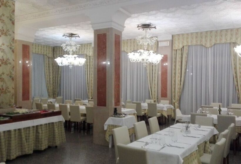 酒店 Capri & Residence