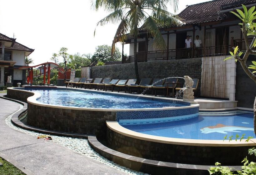 בית מלון כפרי Grand Sinar Indah