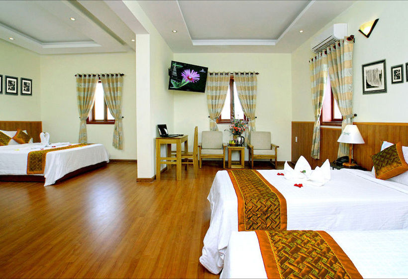 هتل Hoi An Memority Villas & Spa