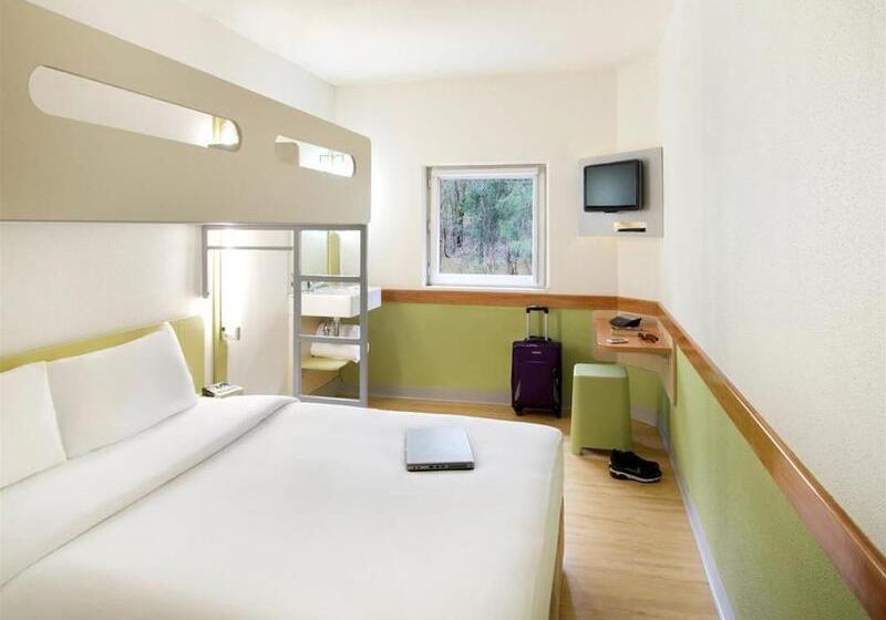 Отель Ibis Budget Campbelltown