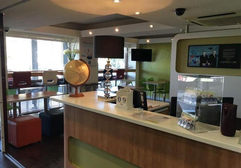 Отель Ibis Budget Campbelltown