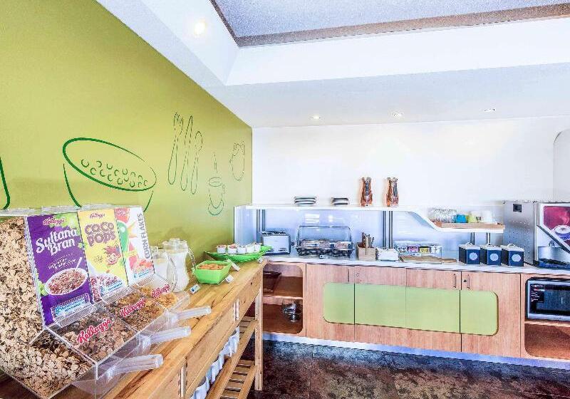 Отель Ibis Budget Campbelltown