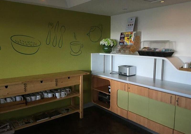 Отель Ibis Budget Campbelltown