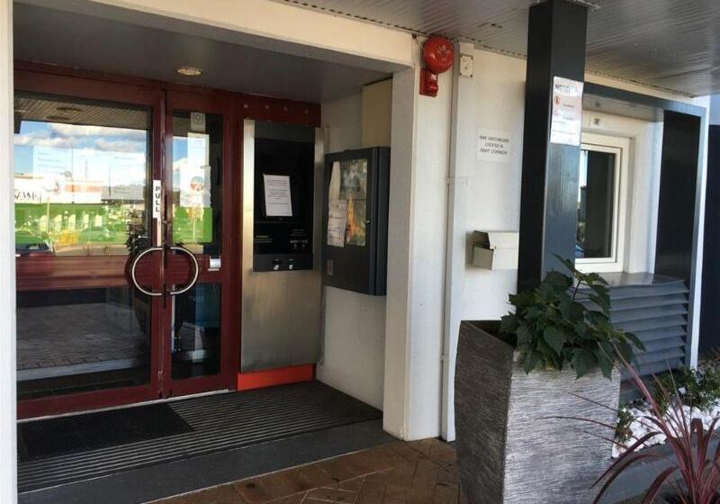 Отель Ibis Budget Campbelltown