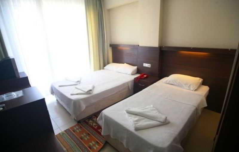 酒店 Kalamaki Beach