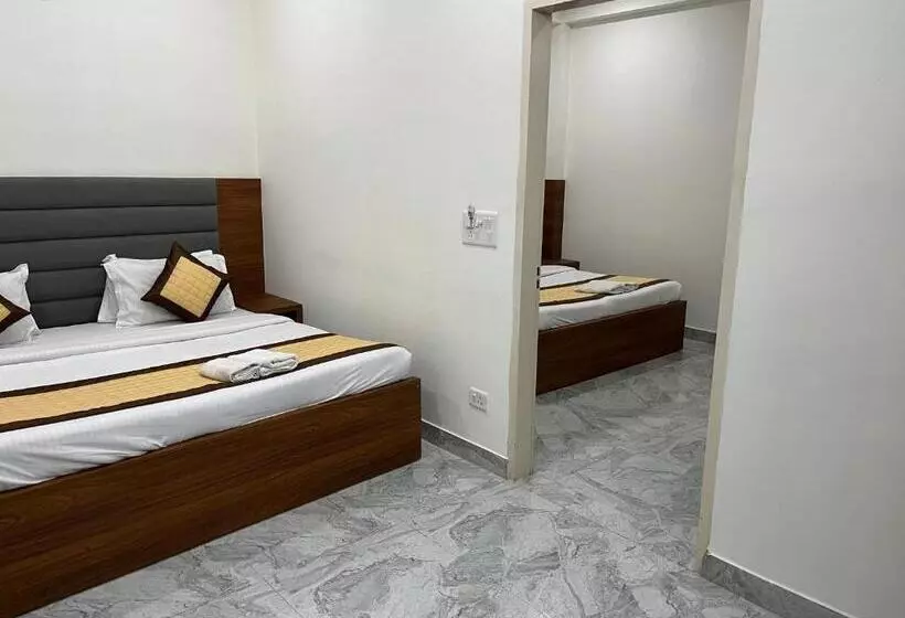 هتل S B Inn   Near New Delhi Railway Station Paharganj