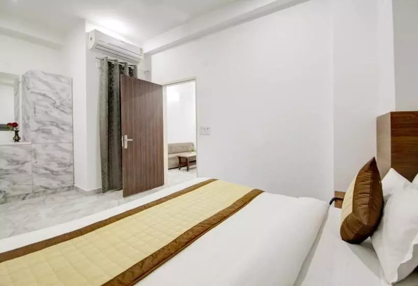 هتل S B Inn   Near New Delhi Railway Station Paharganj