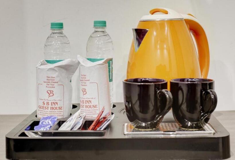 Hotel S B Inn   Near New Delhi Railway Station Paharganj