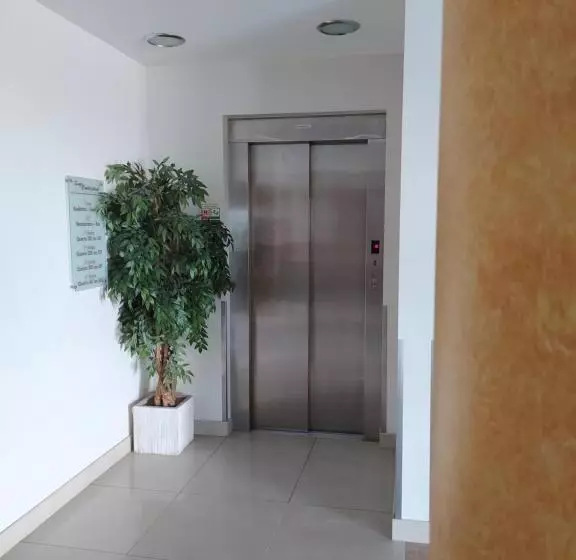 ホテル Santo Condestavel