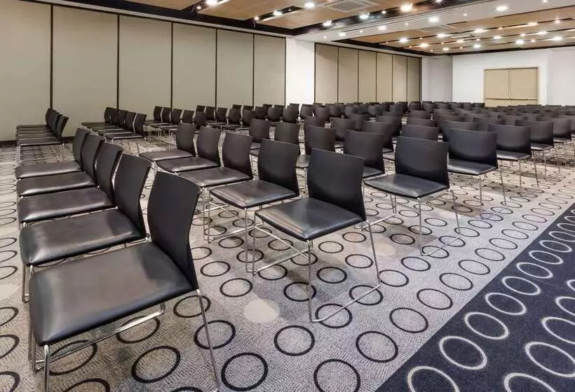 هتل Wyndham Bogota