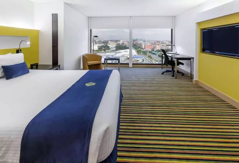 هتل Wyndham Bogota