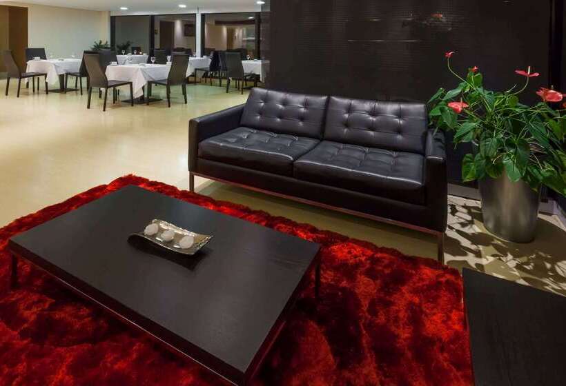 בית מלון כפרי Wyndham Bogota