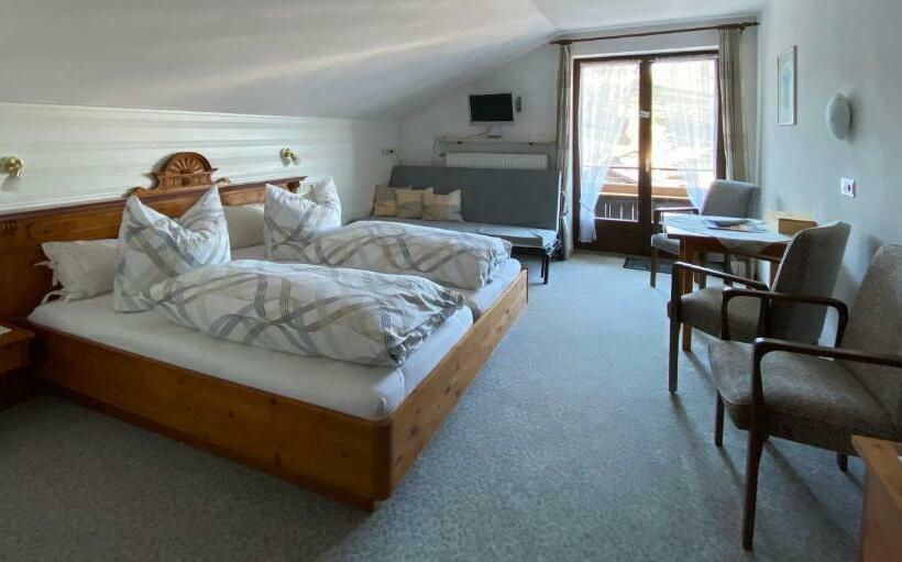 Общежитие Landhaus Nagelfluh