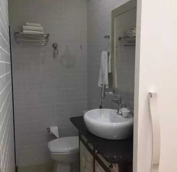 Aparts  Hotel Cavalinho Branco