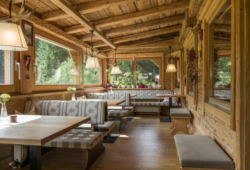 住宿加早餐  Gasthof Kühle Rast