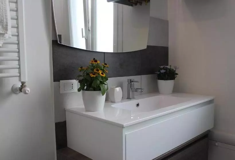 تختخواب و صبحانه La Maison Del Sole