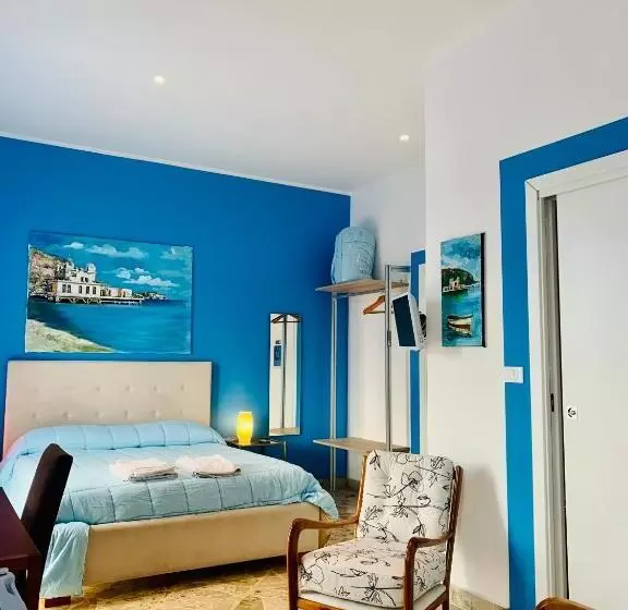 تختخواب و صبحانه La Maison Del Sole