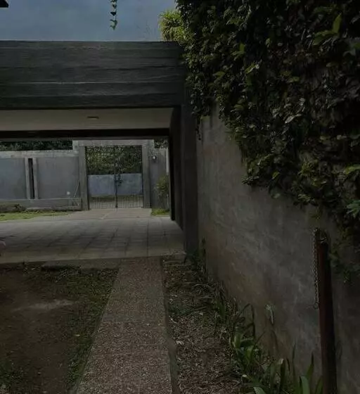 Casa De Huéspedes La Escondida