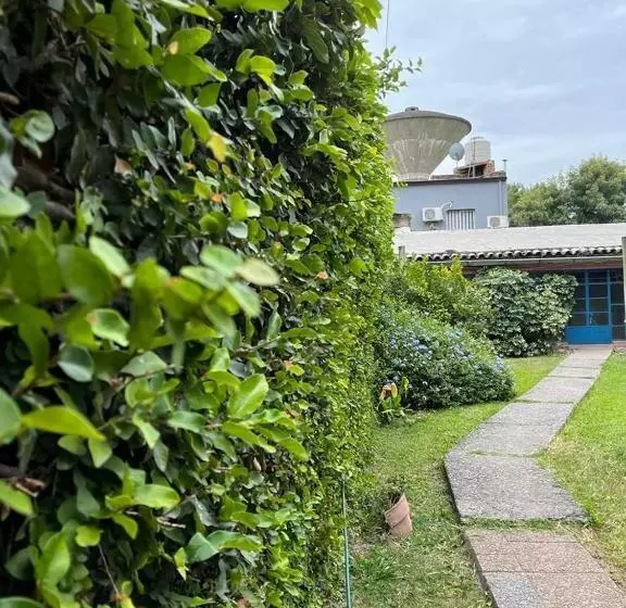 Casa De Huéspedes La Escondida